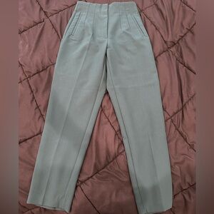 Zara high waist cropped women’s pants.